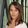 Amy Jo Johnson