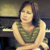 Iris Dement