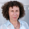 Rhea Perlman